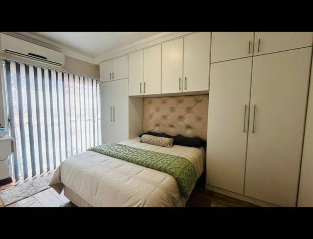2 BEDROOM PROPERTY TO RENT IN CRAIGIEBURN